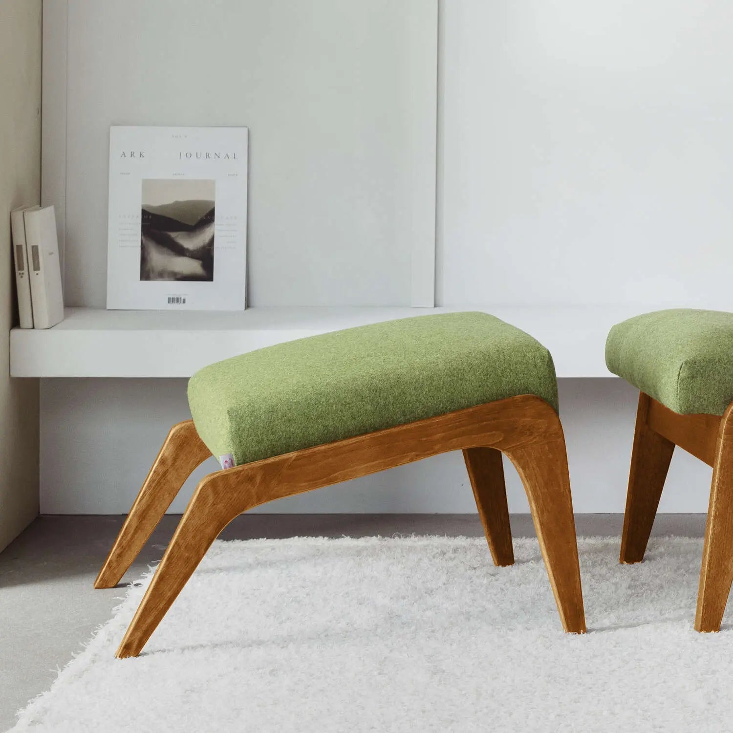 Apollo Fußhocker - Wool Line Sternzeit Design