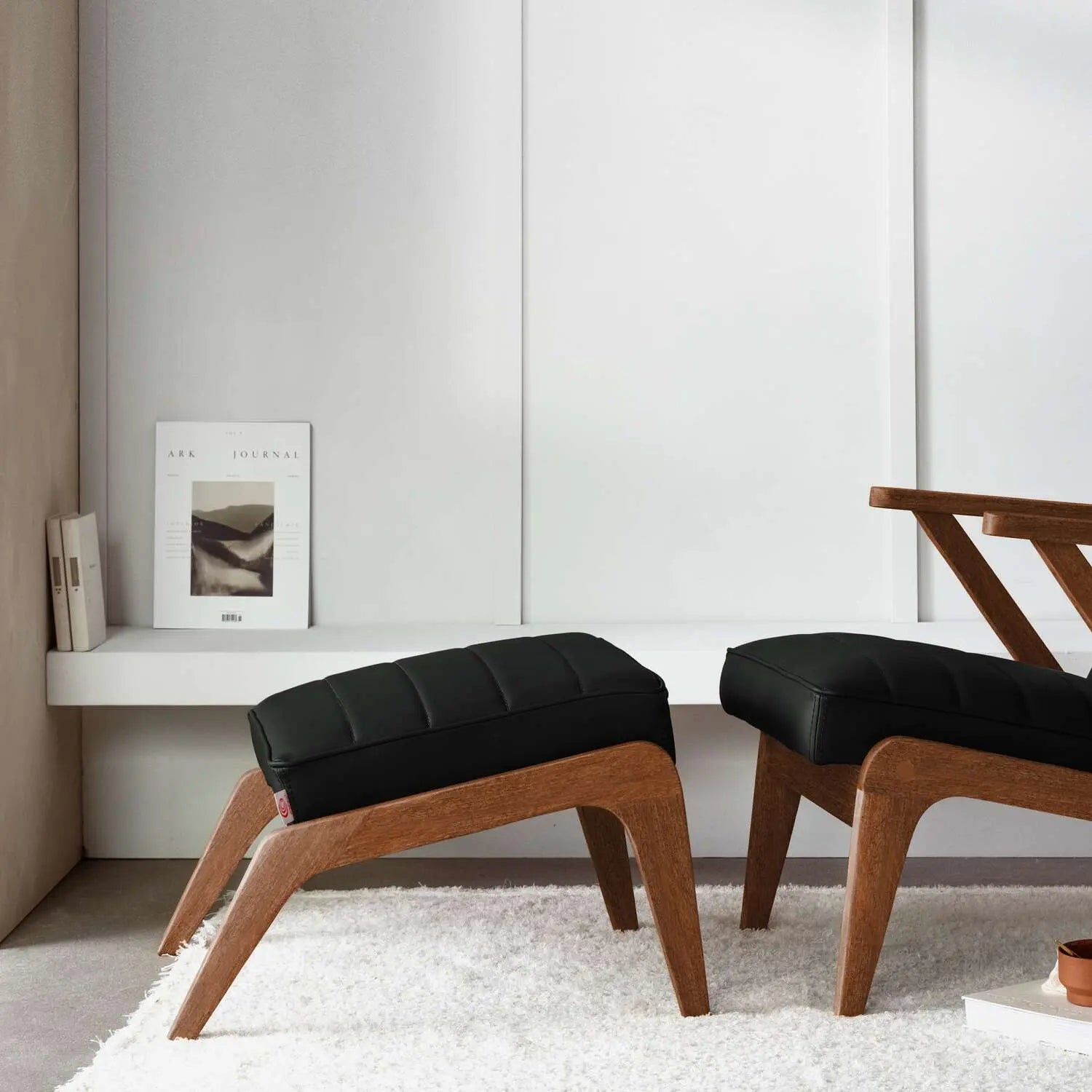 ApolloLoungeFootstool-Leder