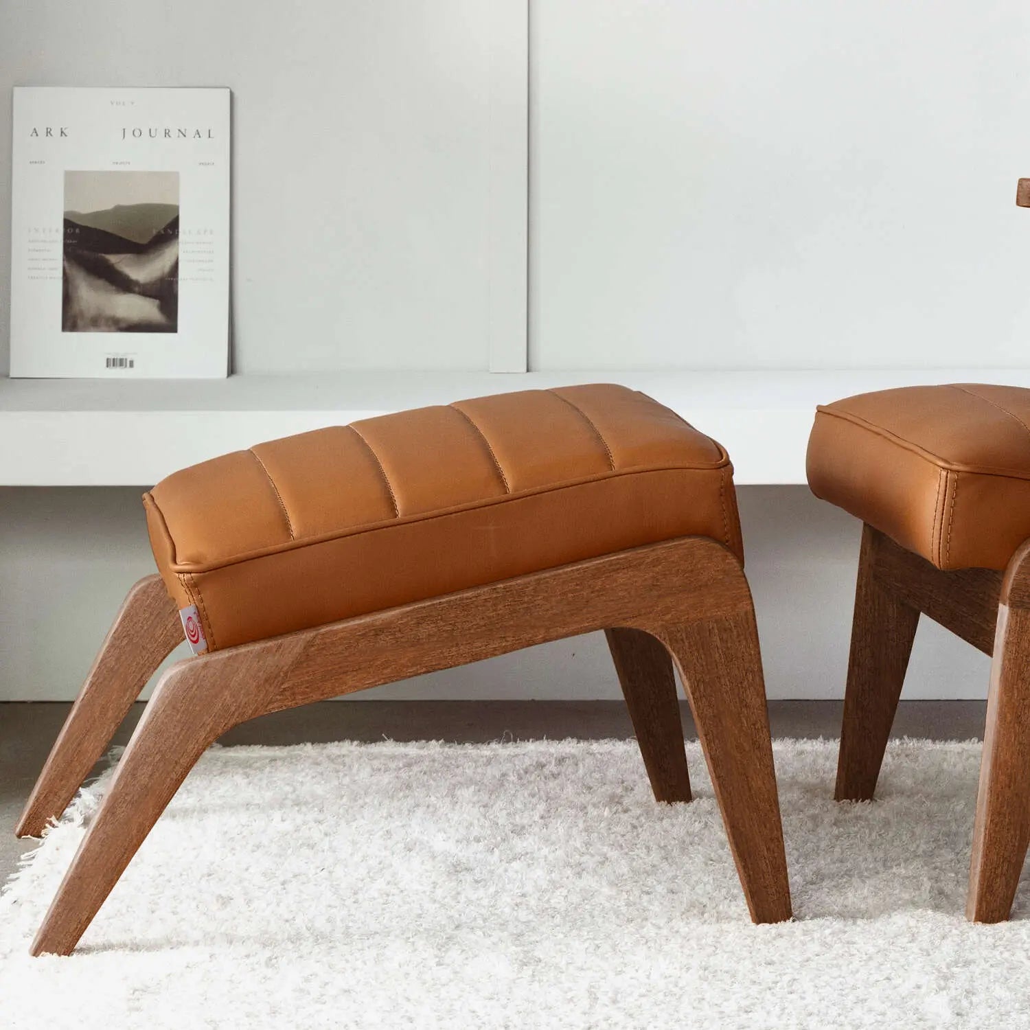 Apollo Fußhocker - Leder Premium Sternzeit Design
