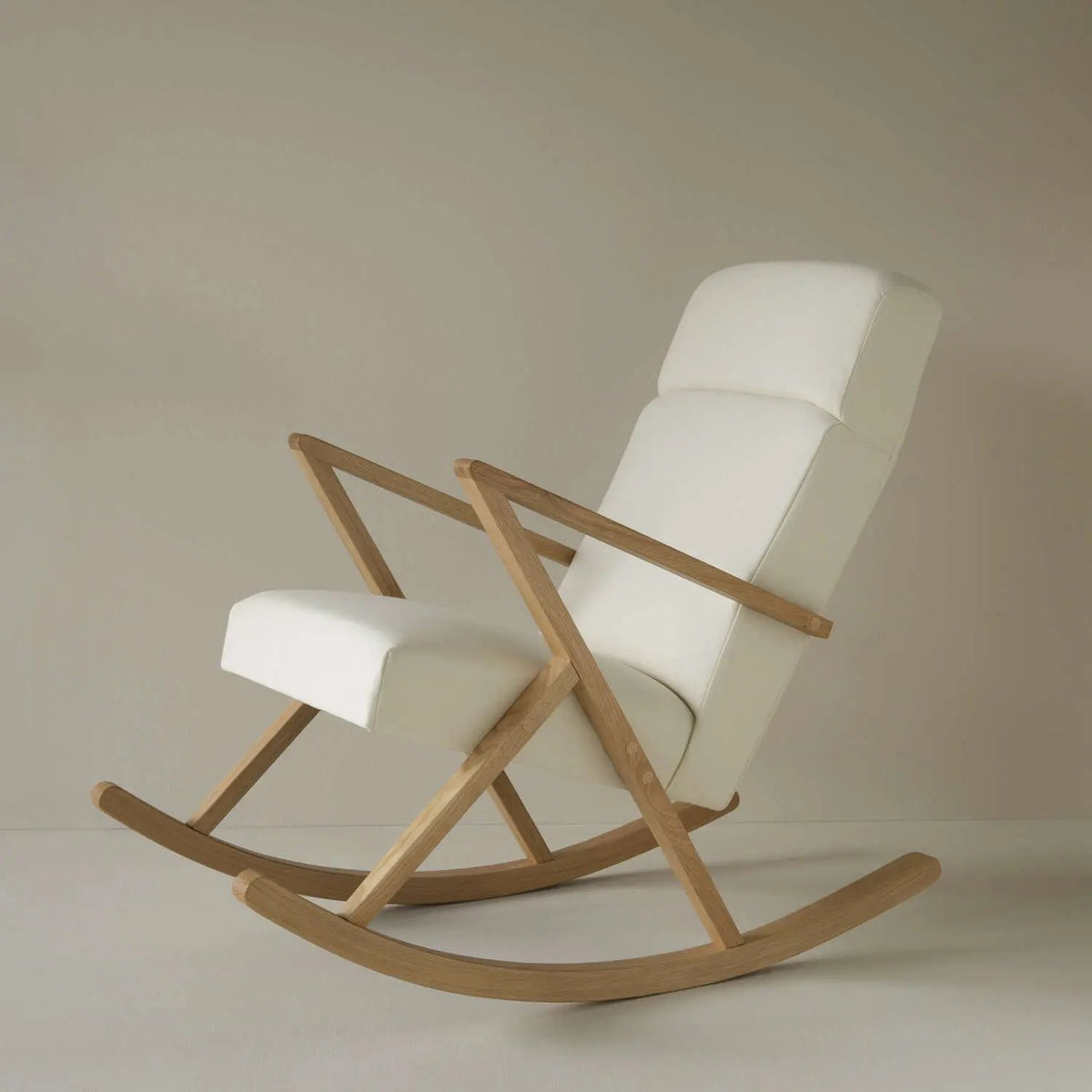 Retrostar Lounge Rocker - Natural Wool - Sternzeit Design