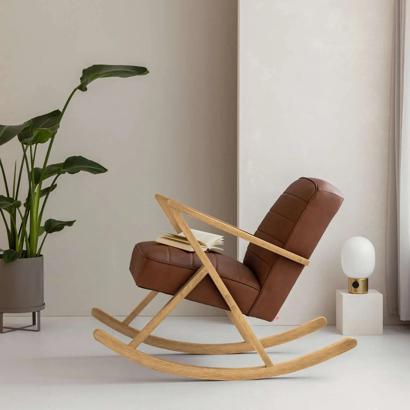 Retrostar Rocking Chair